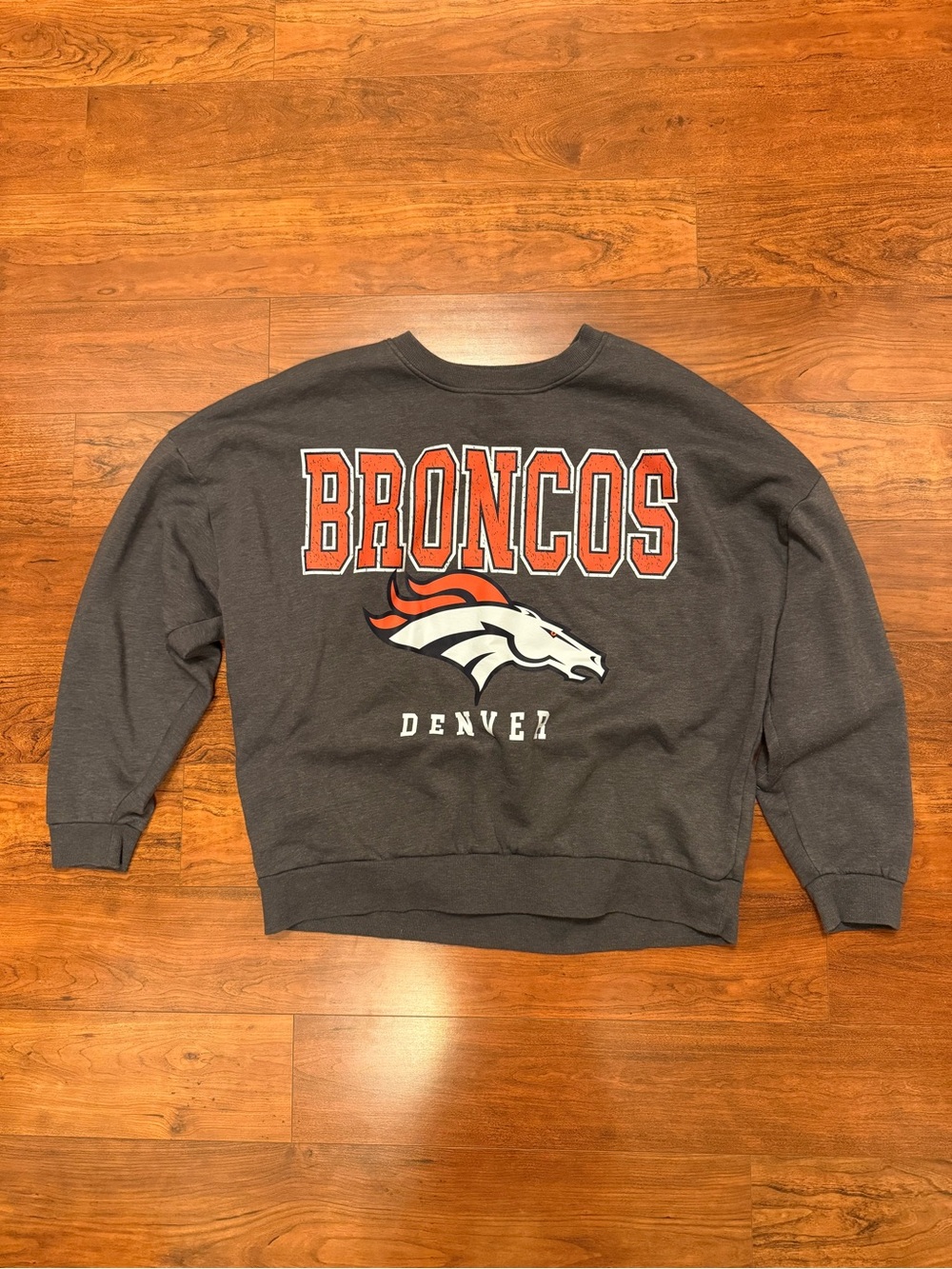 Denver Broncos Gameday Couture Oversized Sweatshirt Charcoal L